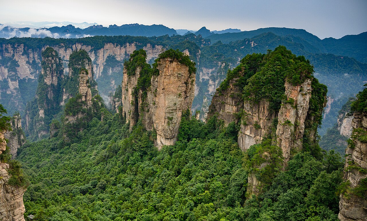 Zhangjiajie Hiking Tour