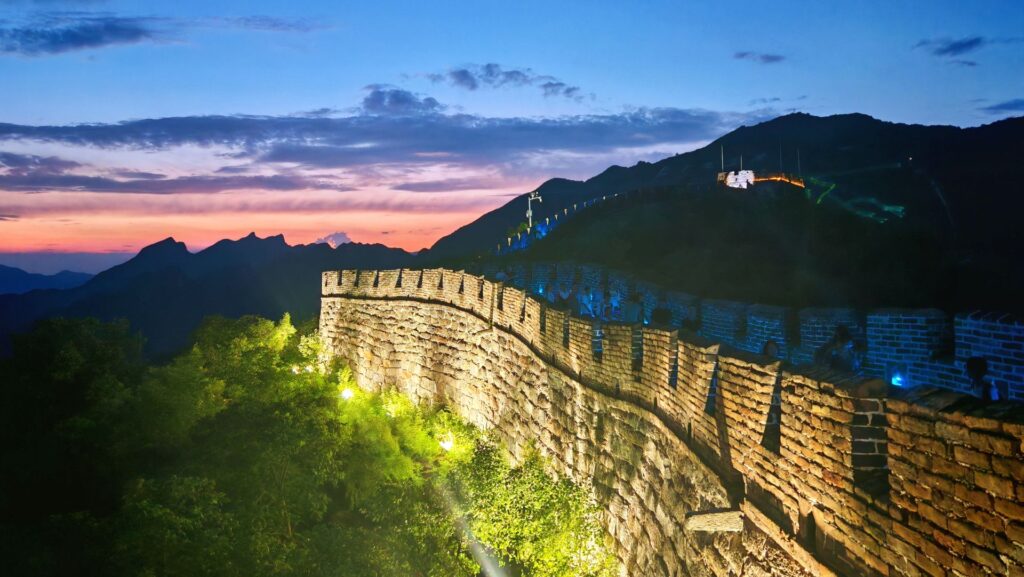 Great Wall travel guide - day trip from Beijing with guided hiking