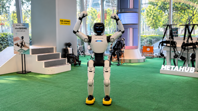 Shanghai Robotaxi, AI & Tech Walk